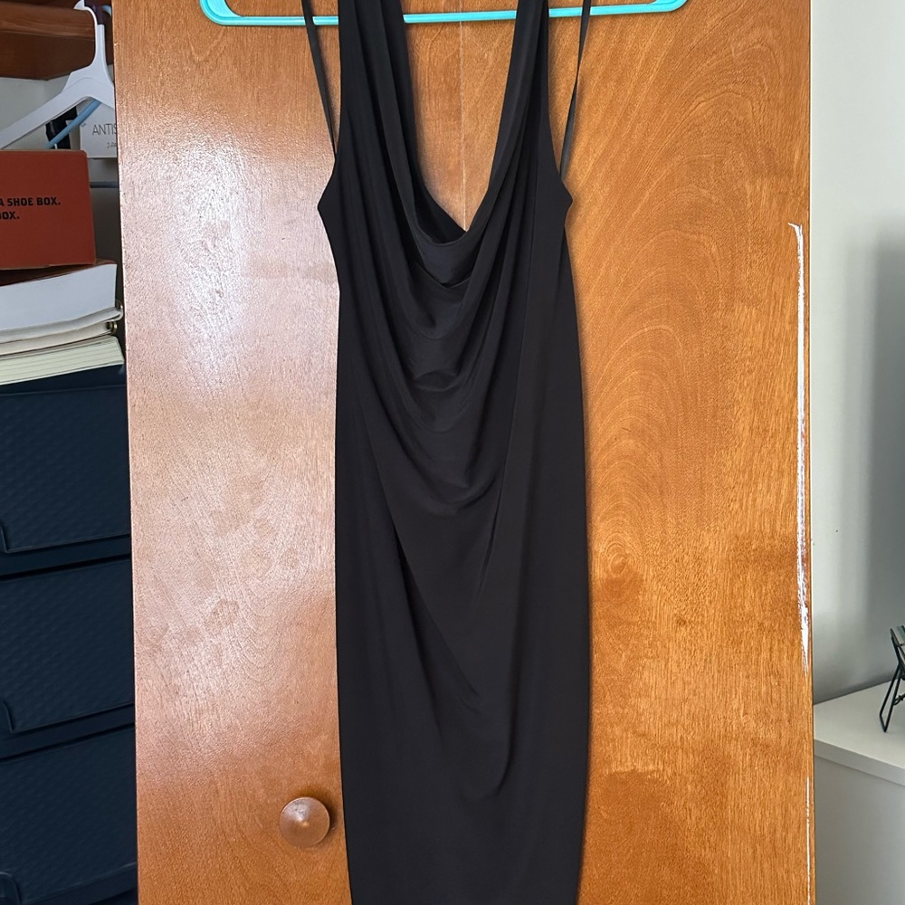 Chic Black Backless Women's Dress